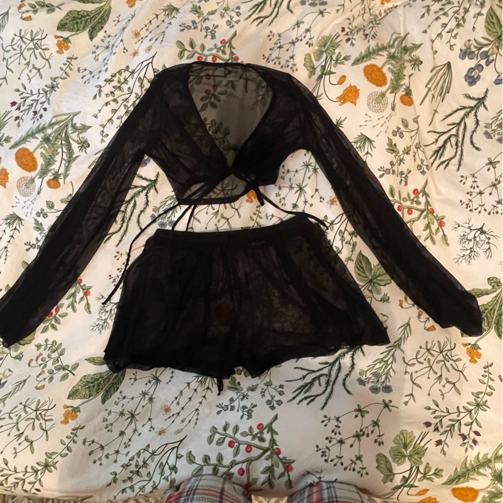 Fashion Nova NWOT Swimsuit coverup